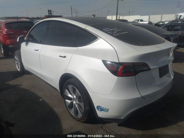 5YJYGDEE4MF079271  tesla model y 2021 IMG 2