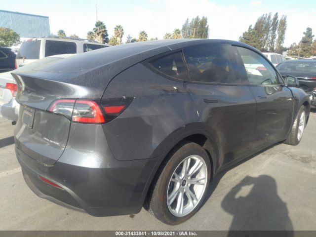 5YJYGDEE5LF052093  tesla model y 2020 IMG 3