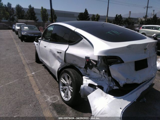 5YJYGDEE6MF076128  tesla model y 2021 IMG 2