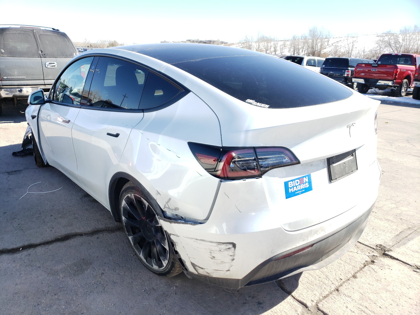 5YJYGDEE8LF017662  tesla model y 2020 IMG 2