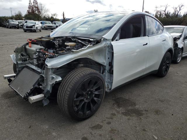 5YJYGDEE8LF022490  tesla model y 2020 IMG 0