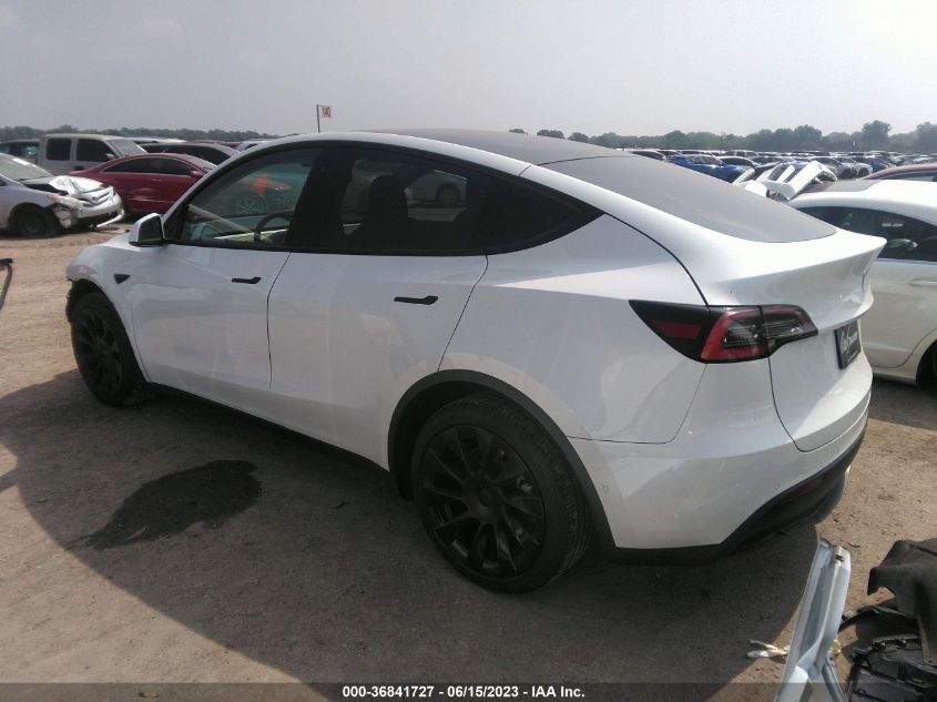 5YJYGDEE8LF038849  tesla model y 2020 IMG 2