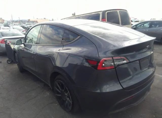 5YJYGDEE8LF052105  tesla model y 2020 IMG 2