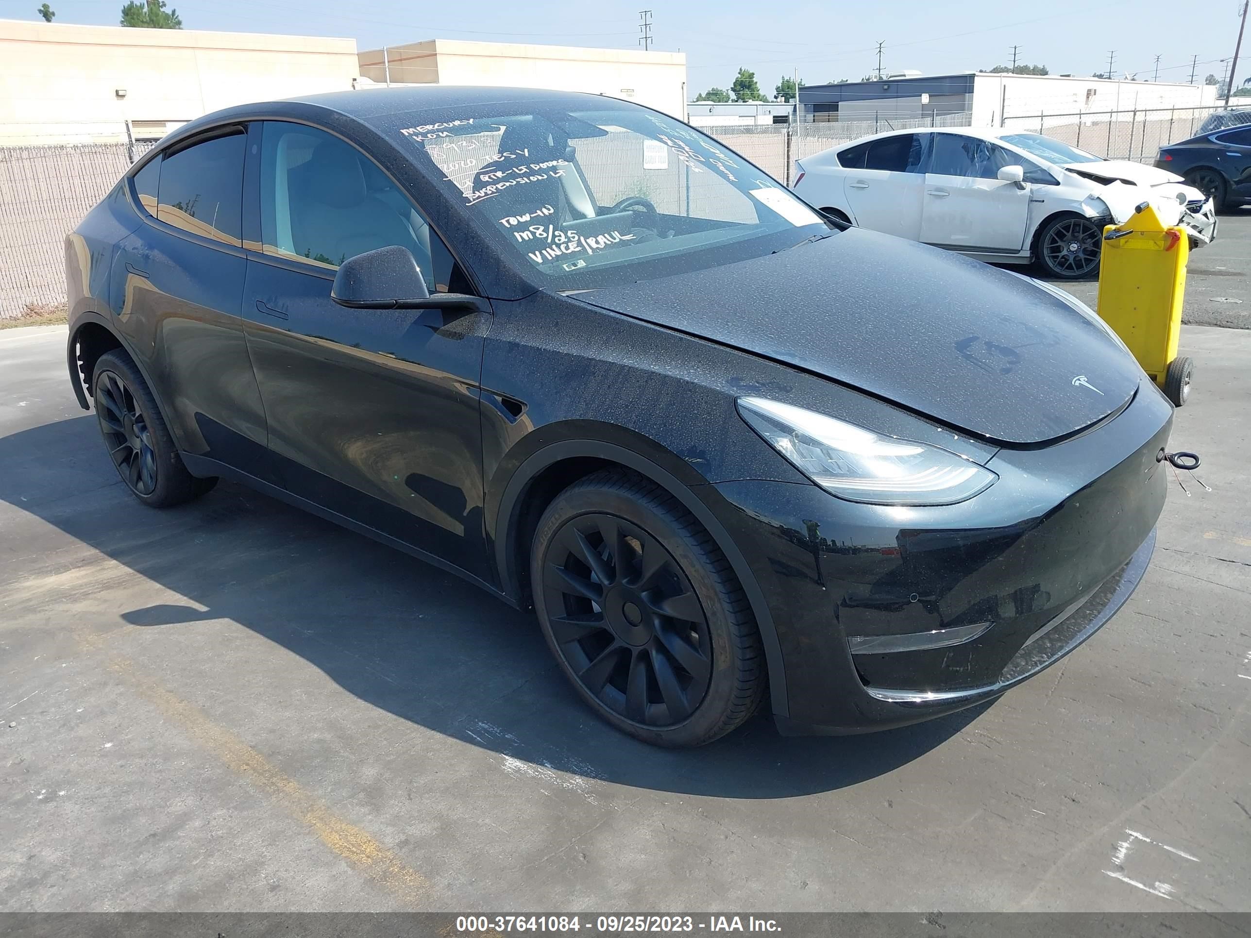 5YJYGDEE8LF059748  tesla model y 2020 IMG 0