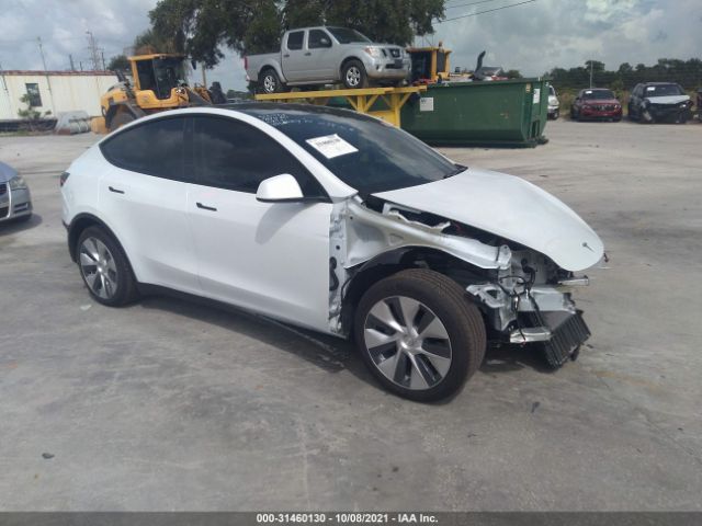 5YJYGDEE8MF083551  tesla model y 2021 IMG 0