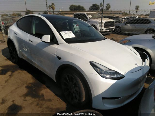 5YJYGDEE9LF025494  tesla model y 2020 IMG 0