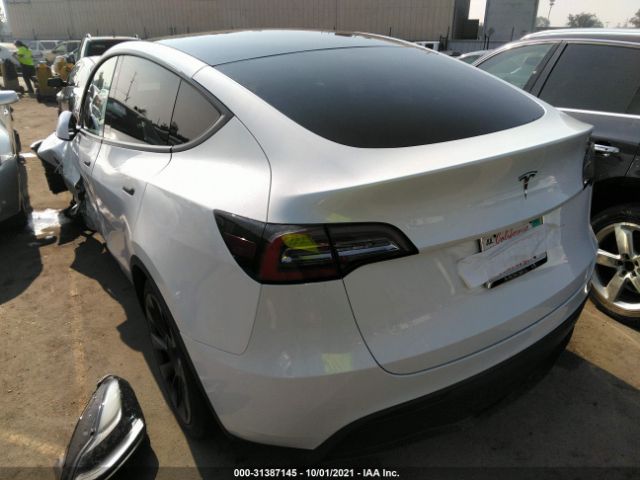 5YJYGDEE9LF025494  tesla model y 2020 IMG 2