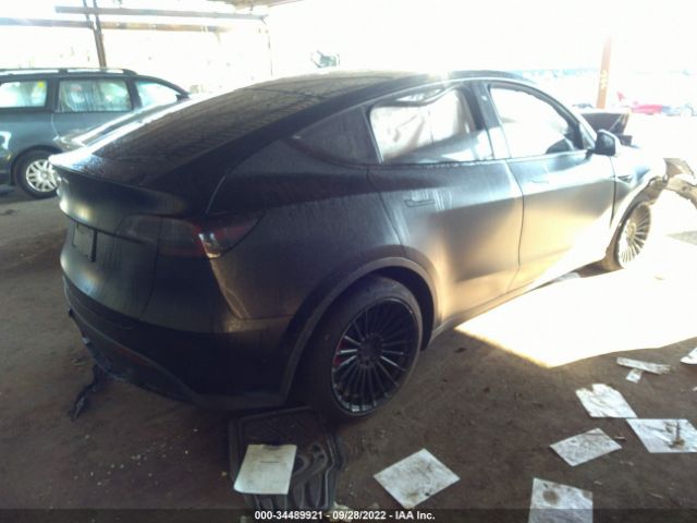 5YJYGDEE9LF039458  tesla model y 2020 IMG 3