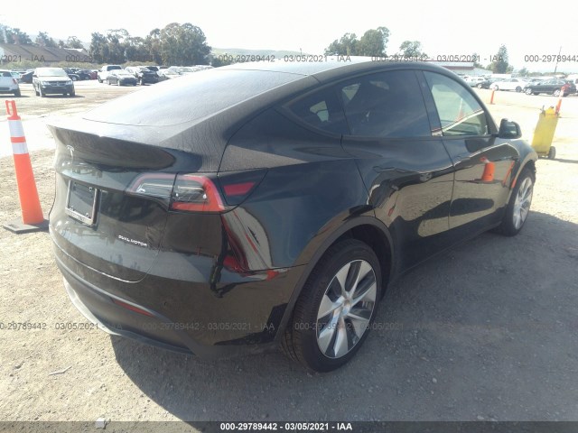 5YJYGDEE9MF093649  tesla model y 2021 IMG 3