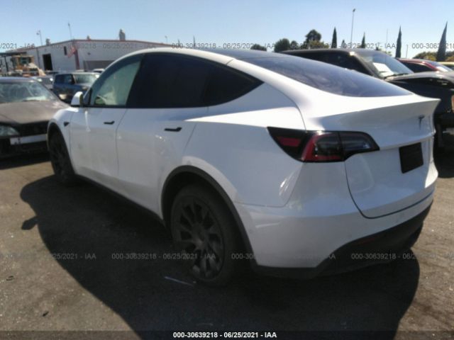 5YJYGDEE9MF095790  tesla model y 2021 IMG 2