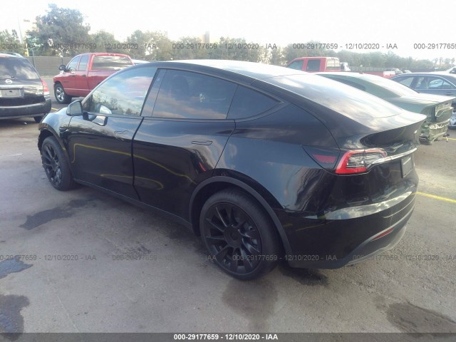 5YJYGDEEXLF058391  tesla model y 2020 IMG 2