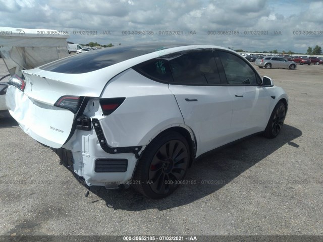 5YJYGDEF1MF090110  tesla model y 2021 IMG 3