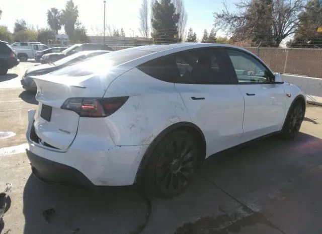 5YJYGDEF2LF001885  tesla model y 2020 IMG 3