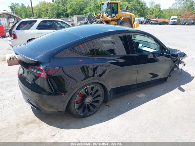 5YJYGDEF2LF028097  tesla model y 2020 IMG 3