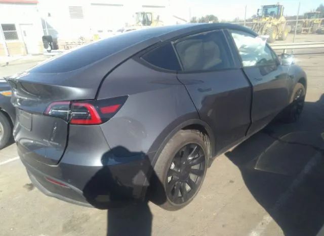 5YJYGDEF3LF001121  tesla model y 2020 IMG 2