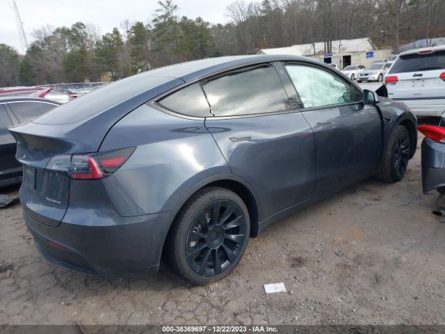 5YJYGDEF4LF000687  tesla model y 2020 IMG 3