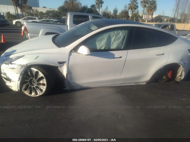 5YJYGDEF4LF022737  tesla model y 2020 IMG 5