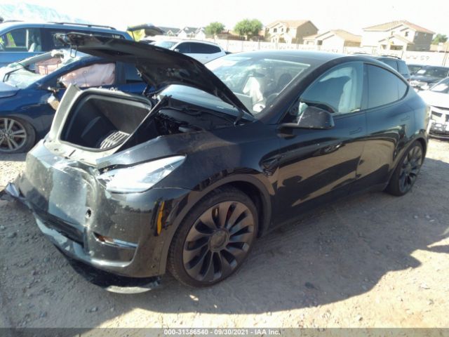 5YJYGDEF6LF017233  tesla model y 2020 IMG 1