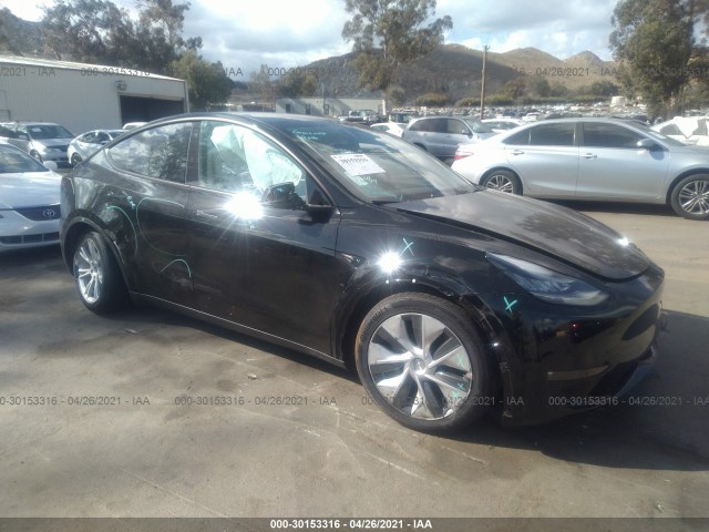 5YJYGAEE1MF157603  tesla model y 2021 IMG 0