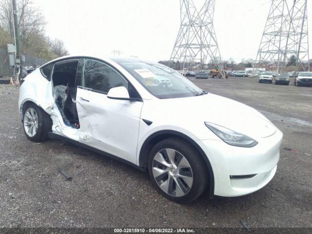 5YJYGAEE1MF180539  tesla model y 2021 IMG 0