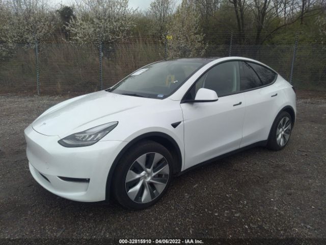 5YJYGAEE1MF180539  tesla model y 2021 IMG 1