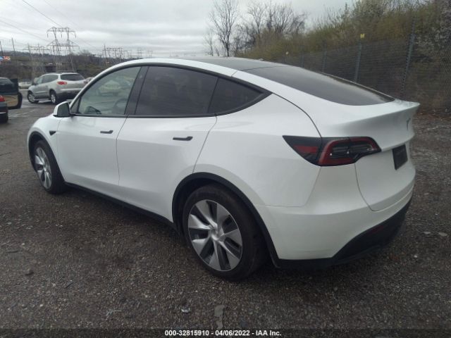 5YJYGAEE1MF180539  tesla model y 2021 IMG 2