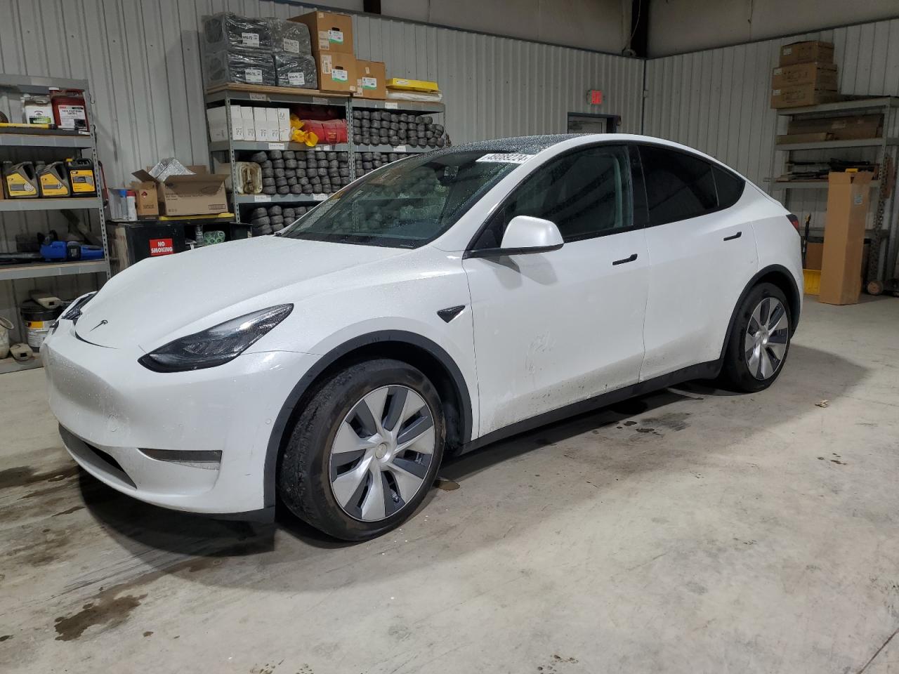 5YJYGAEE2MF112668  tesla model y 2021 IMG 0