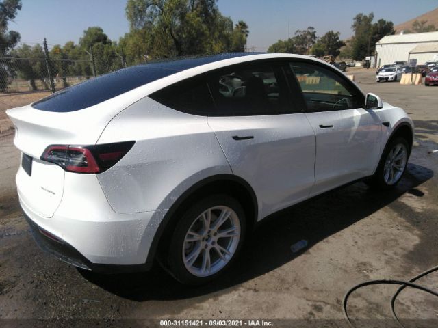 5YJYGAEE2MF160090  tesla model y 2021 IMG 3