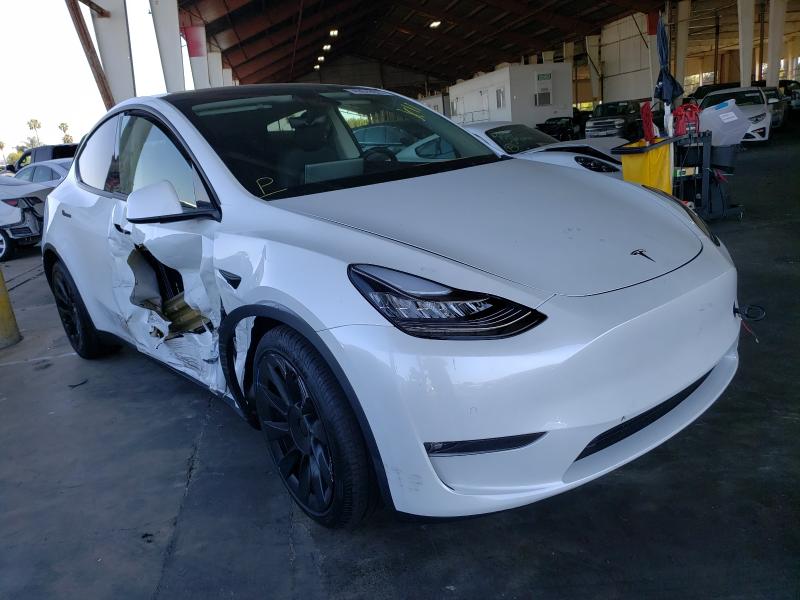 5YJYGAEE2MF179948  tesla model y 2021 IMG 0