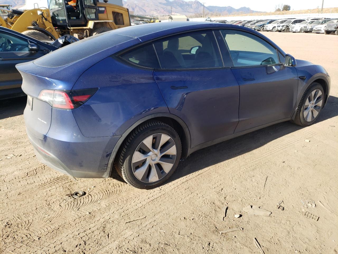 5YJYGAEE2MF235404  tesla model y 2021 IMG 2