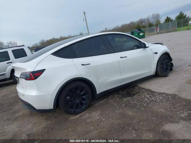 5YJYGAEE2MF299457  tesla model y 2021 IMG 3