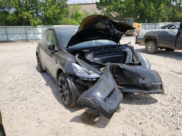 5YJYGAEE3MF143671  tesla model y 2021 IMG 0