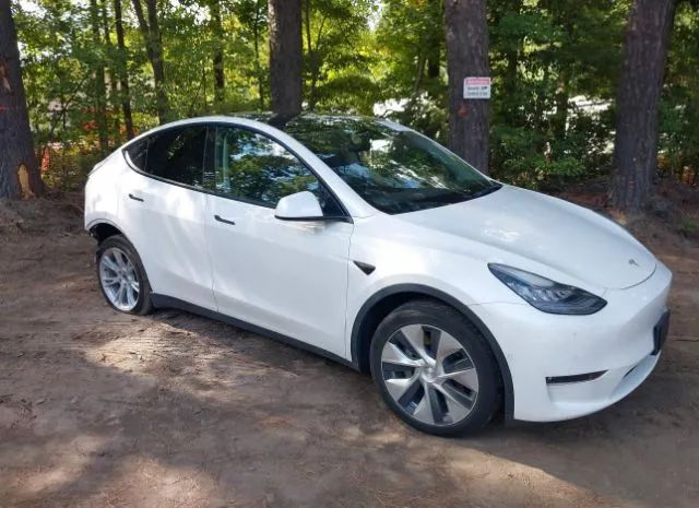 5YJYGAEE4MF146028  tesla model y 2021 IMG 0