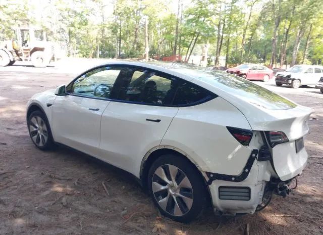 5YJYGAEE4MF146028  tesla model y 2021 IMG 2