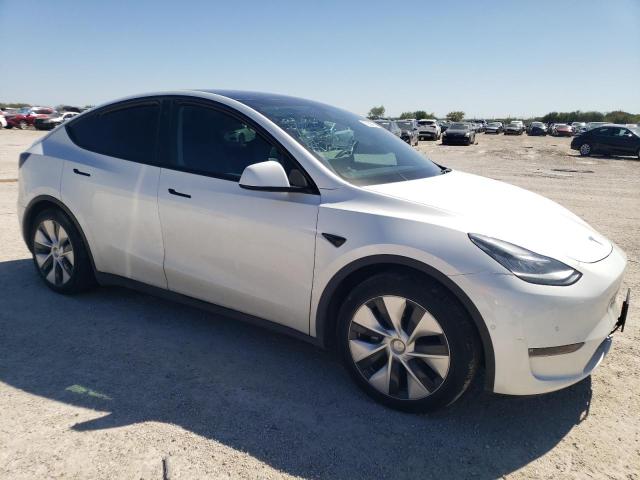 5YJYGAEE6MF149304  tesla model y 2021 IMG 3