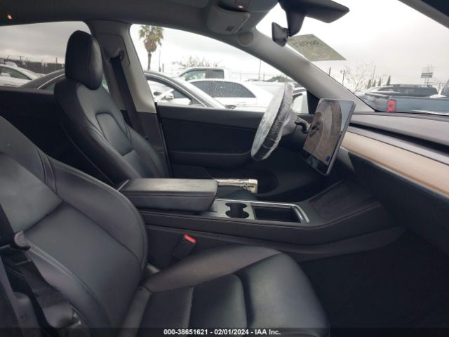 5YJYGAEE6MF180326  tesla model y 2021 IMG 4