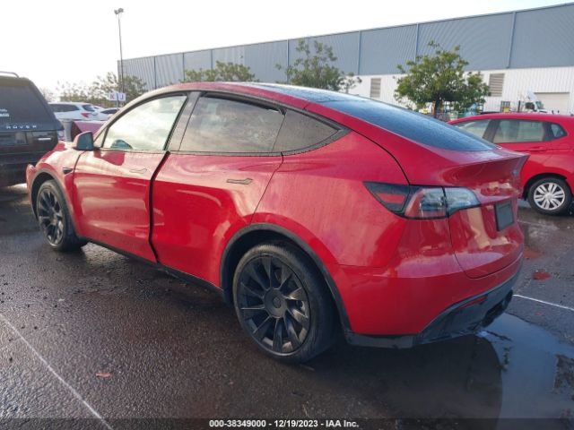 5YJYGAEE7MF262159  tesla model y 2021 IMG 2