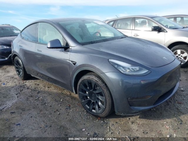 5YJYGAEEXMF183598  tesla model y 2021 IMG 0