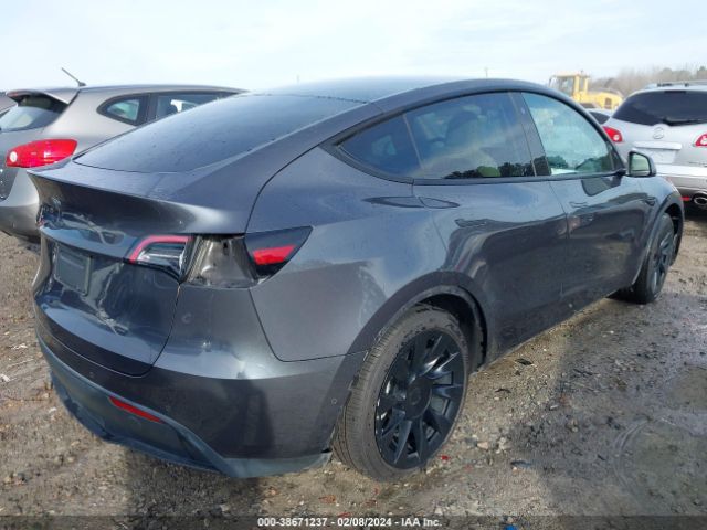 5YJYGAEEXMF183598  tesla model y 2021 IMG 3