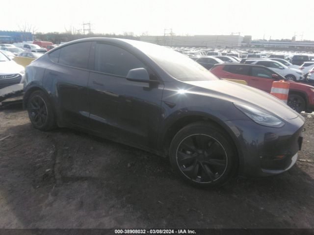 5YJYGAEEXMF299383  tesla model y 2021 IMG 0