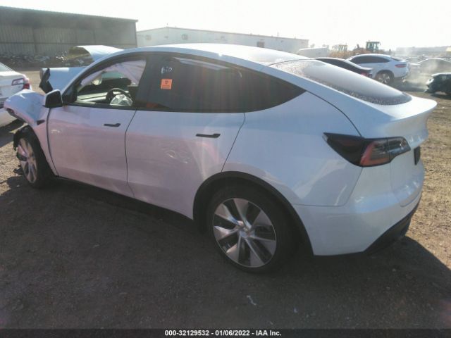 5YJYGDED1MF103016  tesla model y 2021 IMG 2