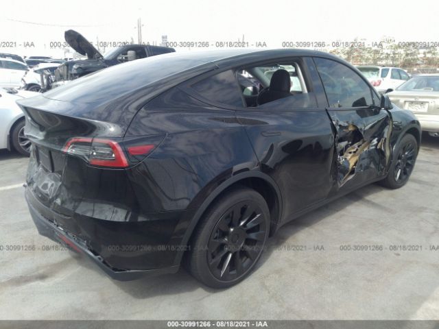 5YJYGDED1MF173986  tesla model y 2021 IMG 3