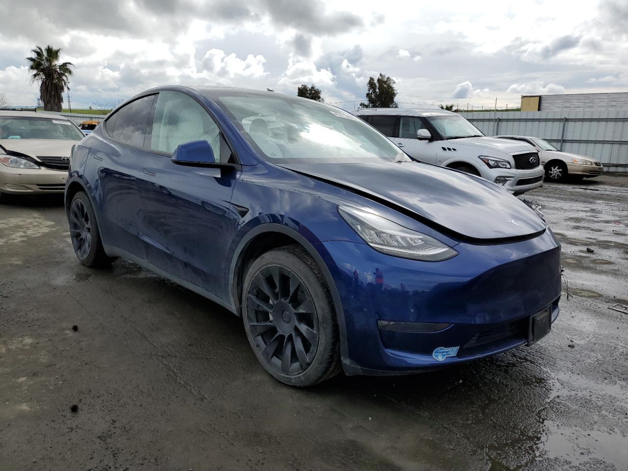 5YJYGDED5MF132664  tesla model y 2021 IMG 3