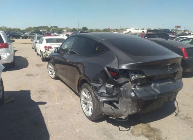 5YJYGDEE2MF086719  tesla model y 2021 IMG 2