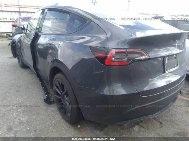 5YJYGDEE2MF092875  tesla model y 2021 IMG 2