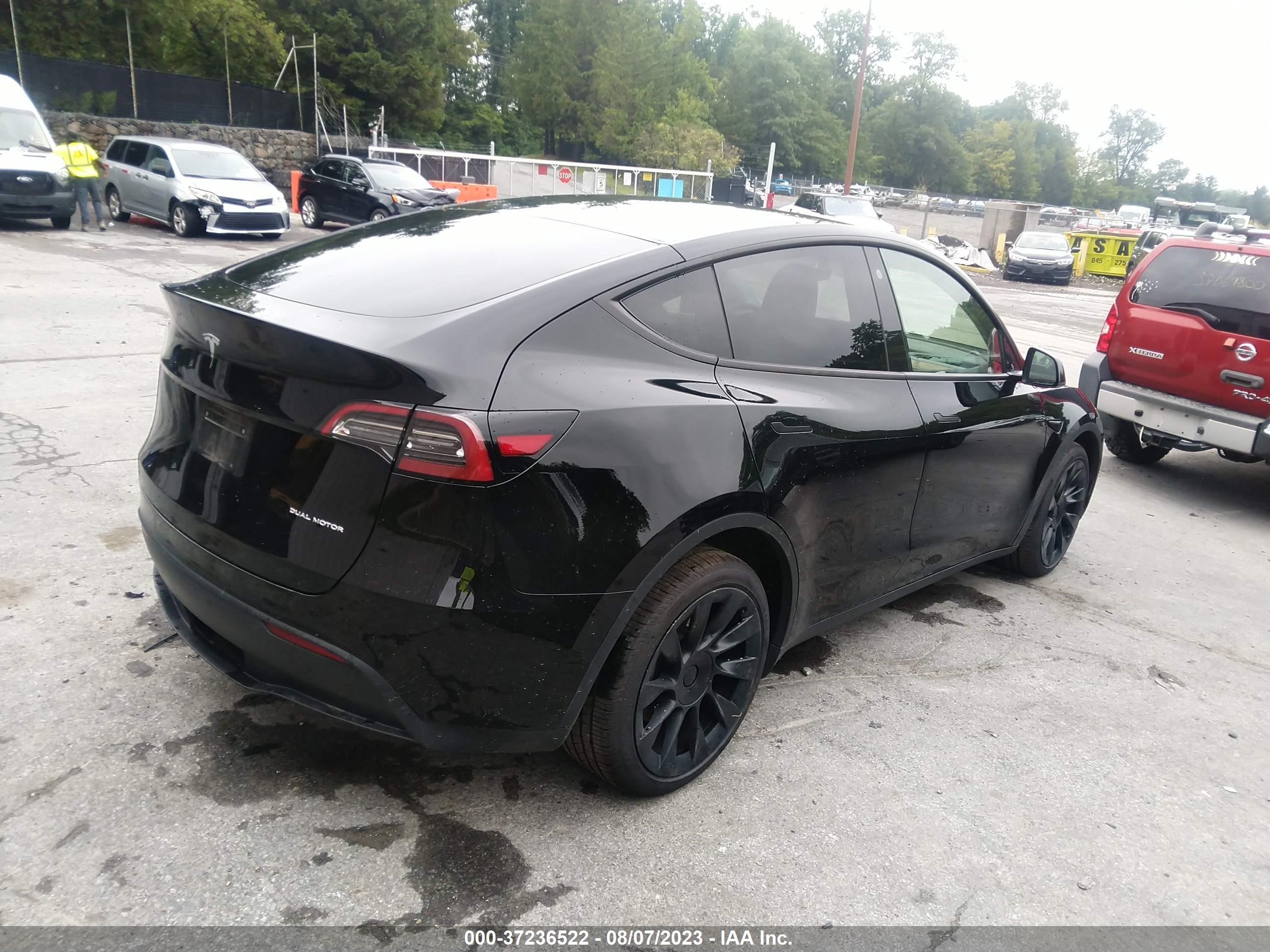 5YJYGDEE2MF190997  tesla model y 2021 IMG 3