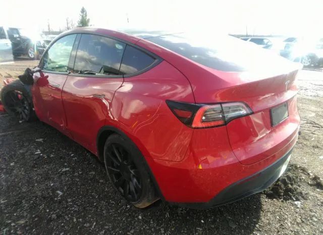 5YJYGDEE3MF067757  tesla model y 2021 IMG 2