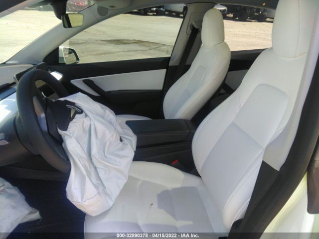 5YJYGDEE3MF244758  tesla model y 2021 IMG 4