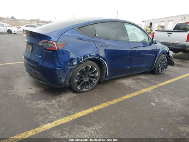 5YJYGDEE3MF255971  tesla model y 2021 IMG 3