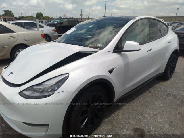 5YJYGDEE4MF108722  tesla model y 2021 IMG 1